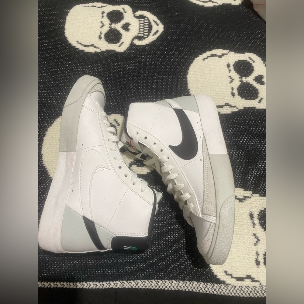Nike Blazer Mid 77 - Picture 4 of 10
